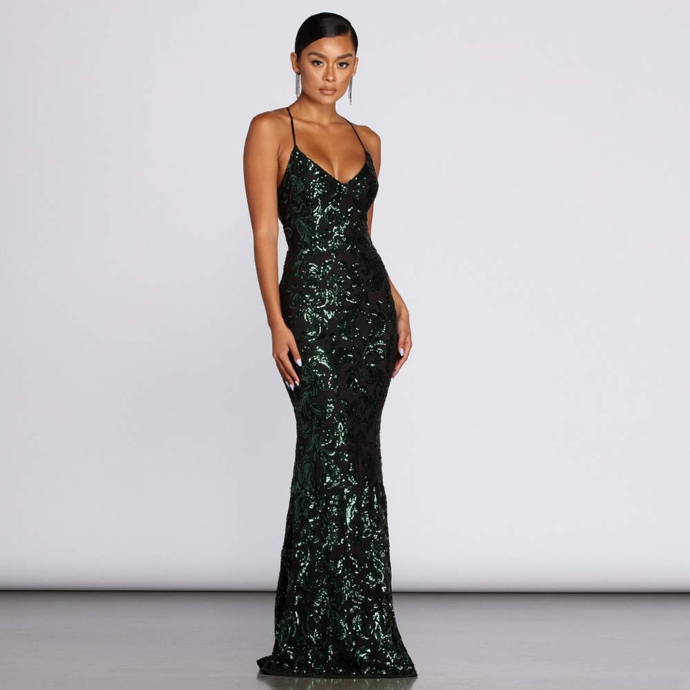 Taisia Windsor Emerald Green Formal Prom Dress